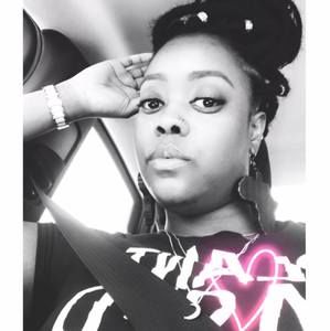 Meet your Posher, Ebony